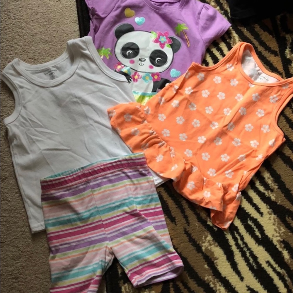 Kids bundle of clothes